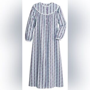 Lanz of Salzburg classic Tyrolean flannel
Nightgown